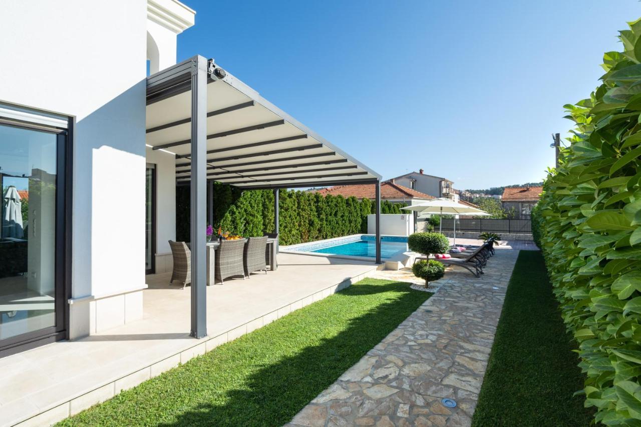Luxury City Villa Trogir Exterior photo
