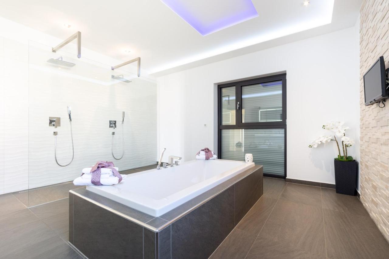 Luxury City Villa Trogir Exterior photo